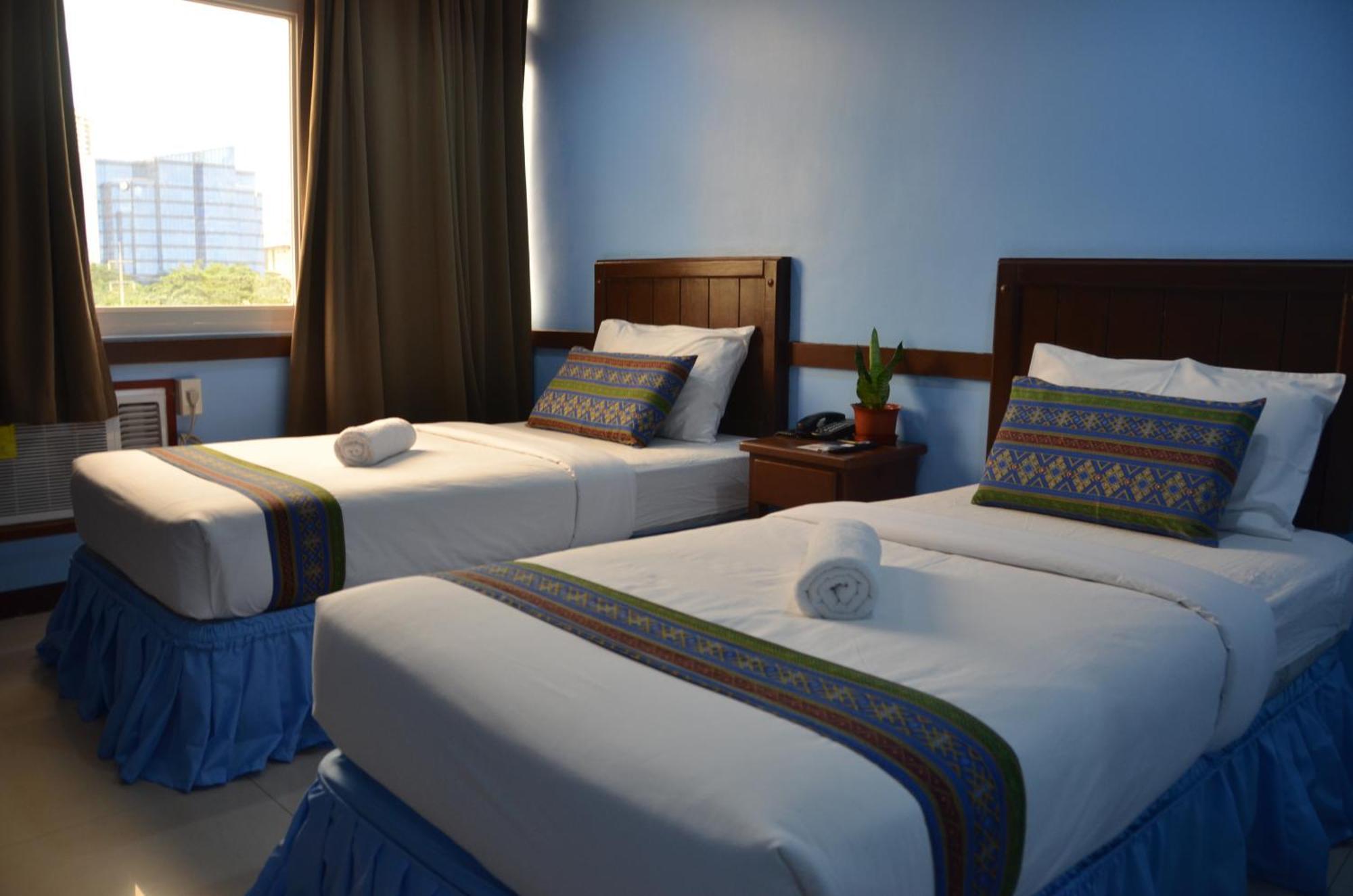 Alu Hotel Davao City Exteriör bild